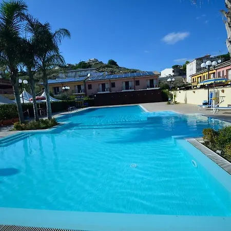 Vacanze Ancora מלון דירות פורטו אמפדוקלה