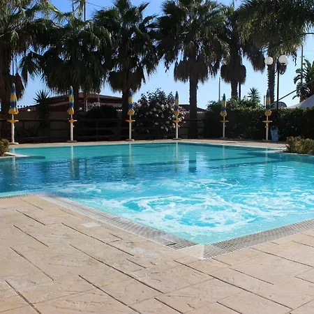 Vacanze Ancora מלון דירות פורטו אמפדוקלה